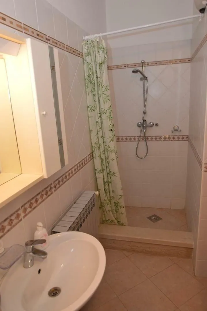 Baderna Apartment