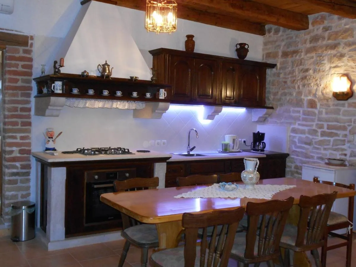 Baderna Apartment